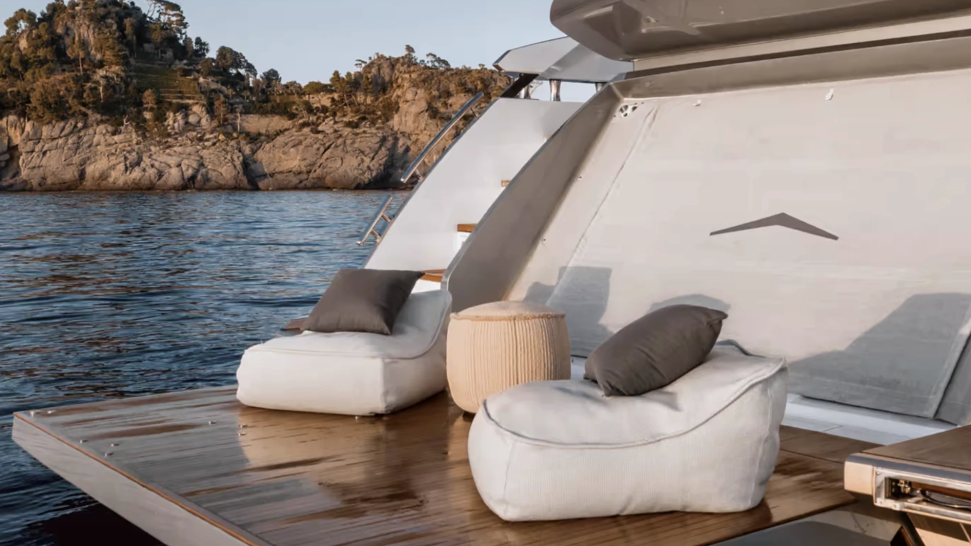 Azimut S8