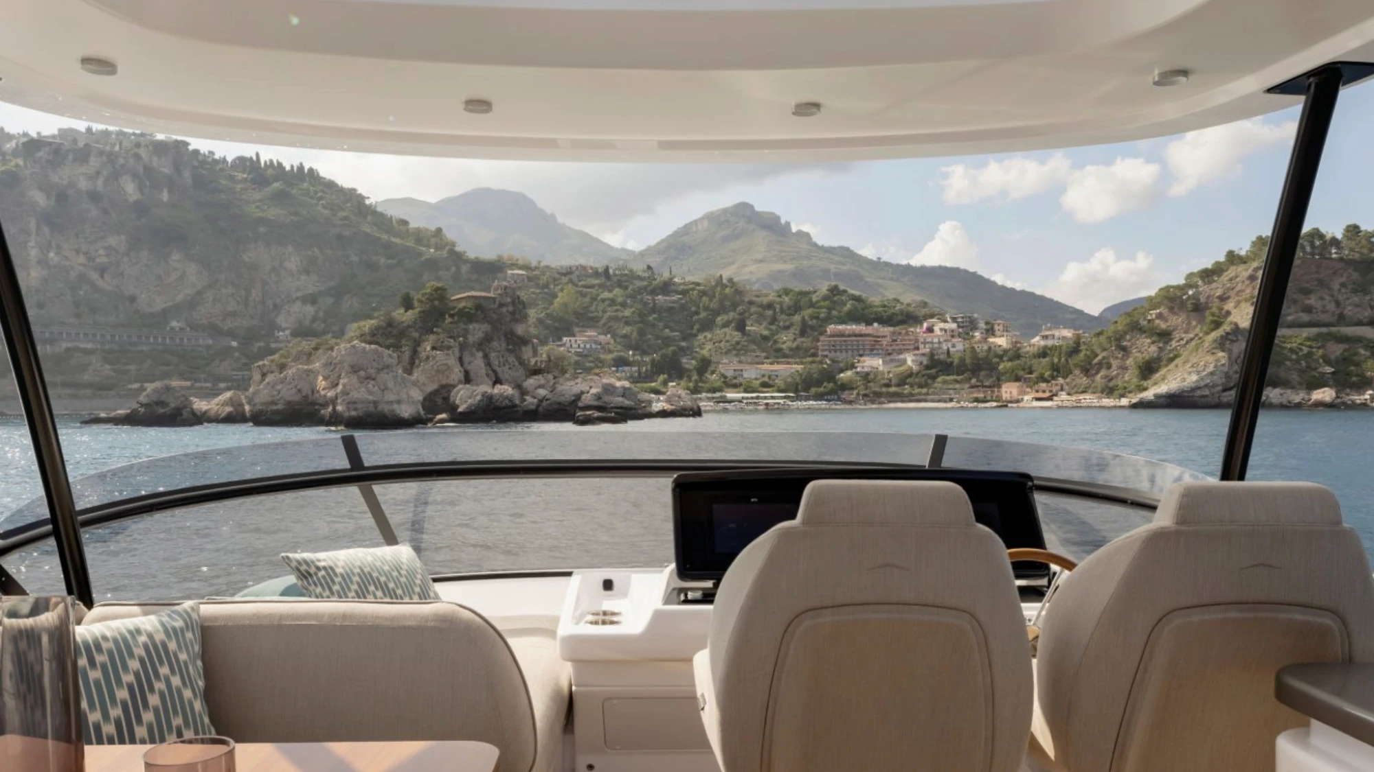 Azimut Magellano 60