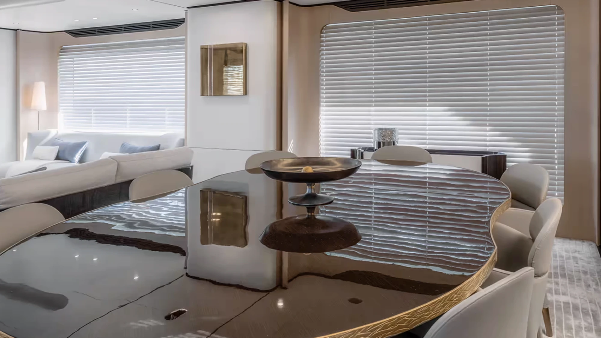 Azimut Grande 32M