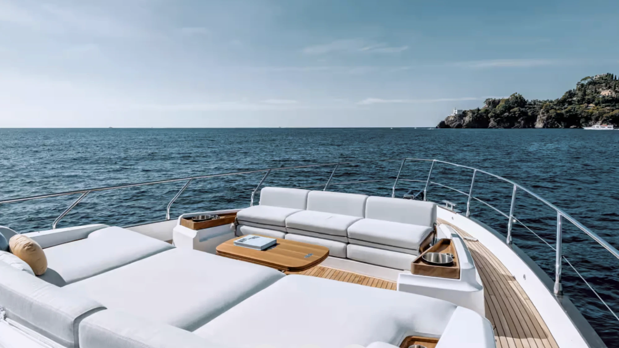 Azimut Fly 68