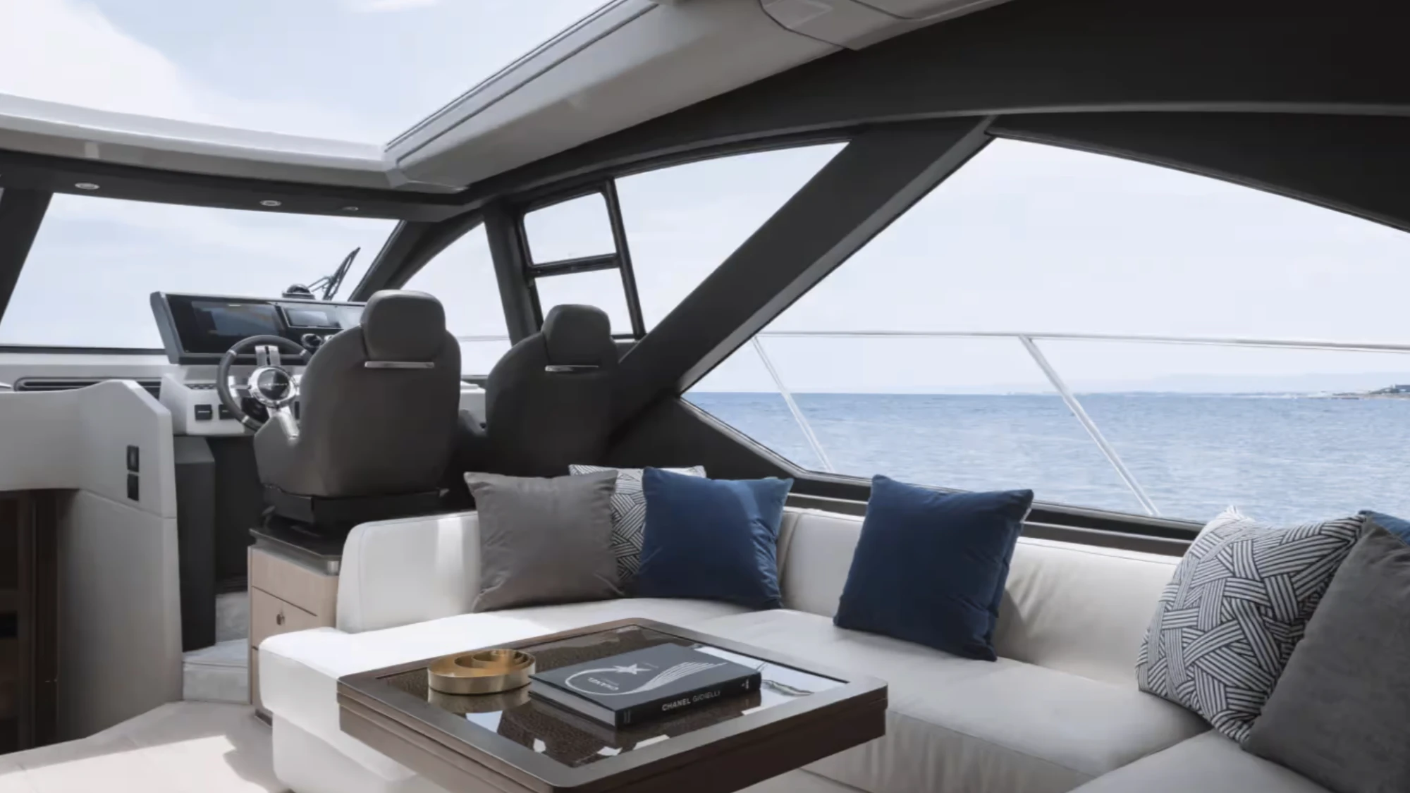 Azimut S6