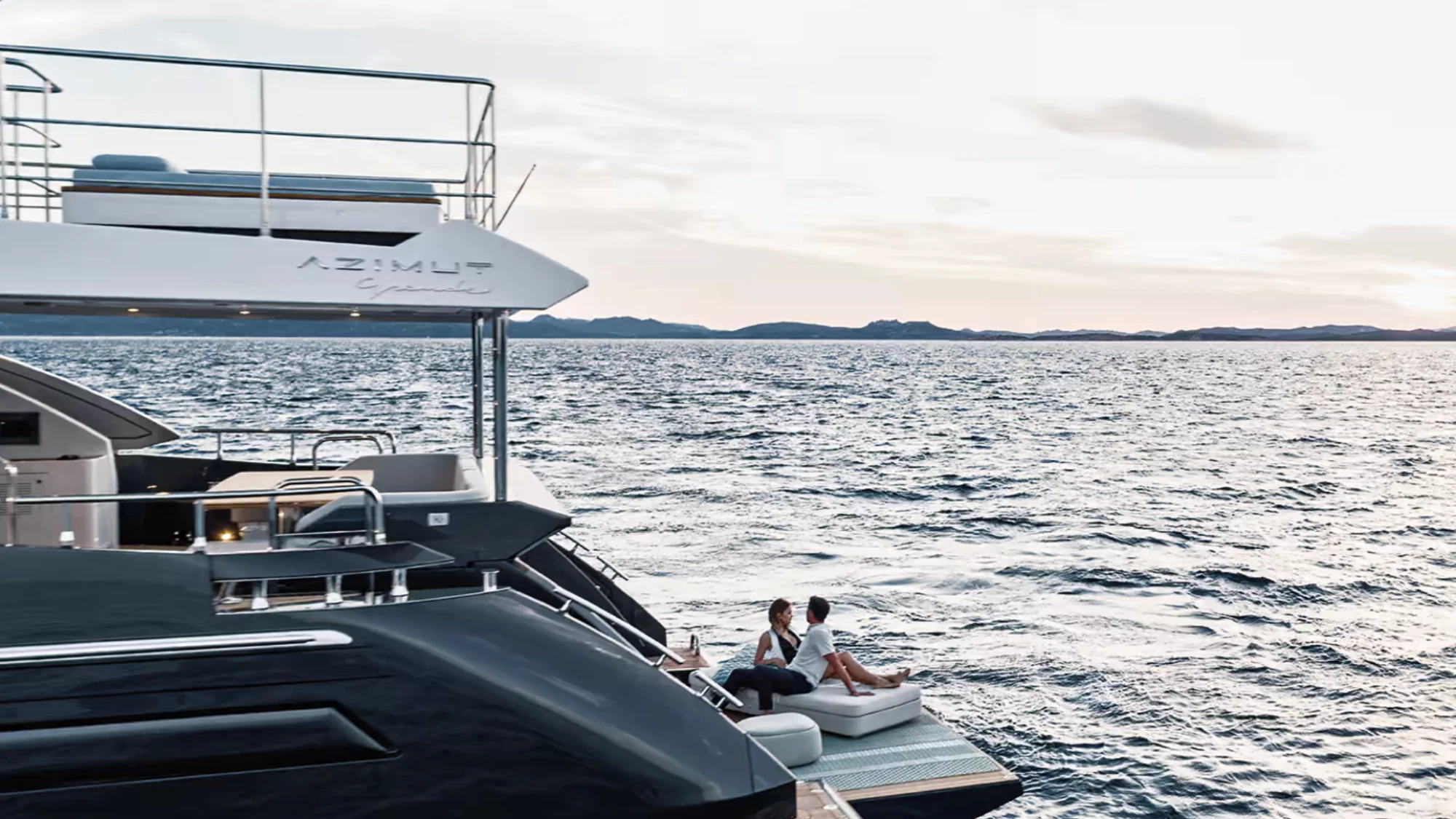 Azimut Grande 27M