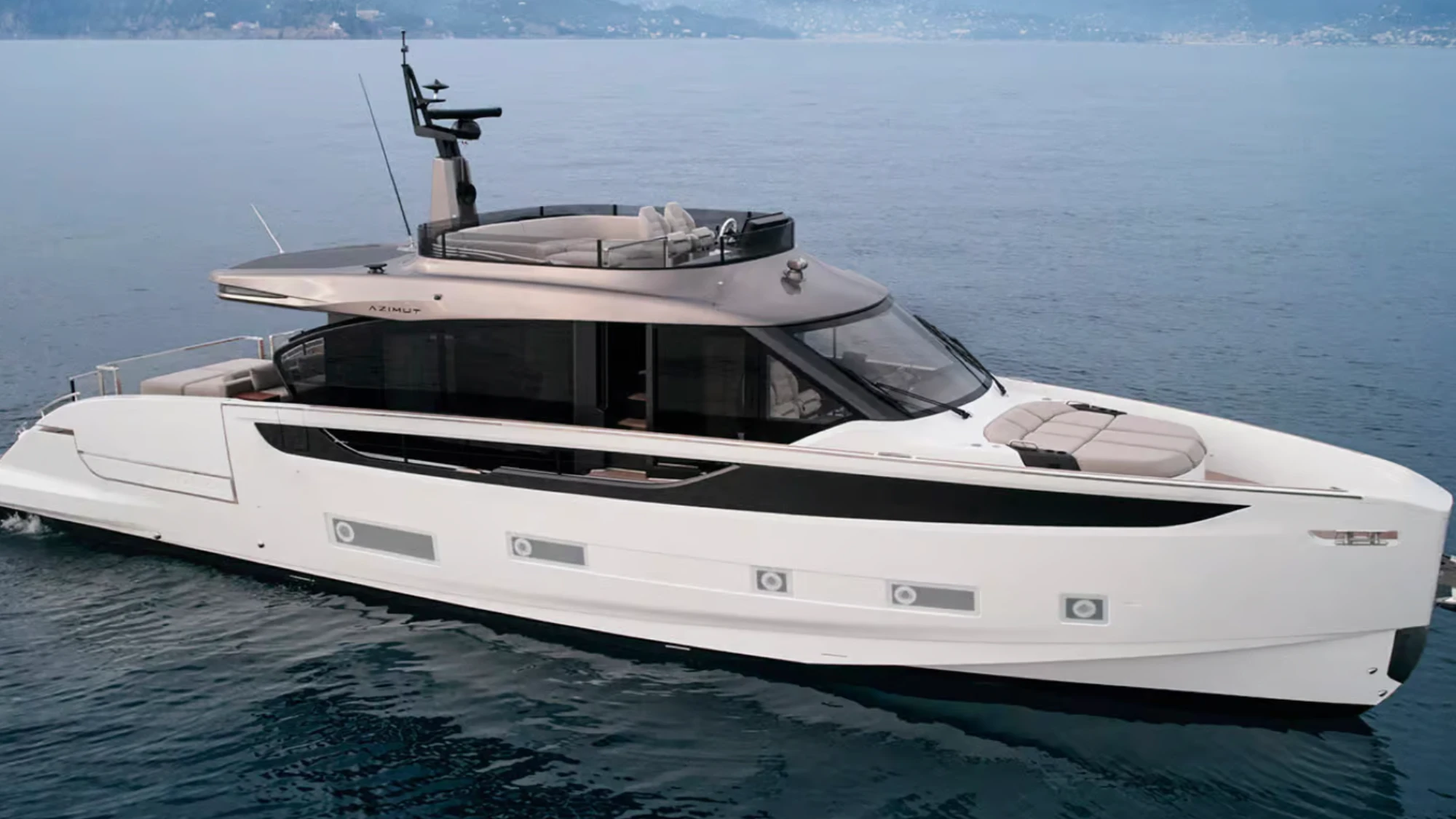 Azimut Seadeck 7