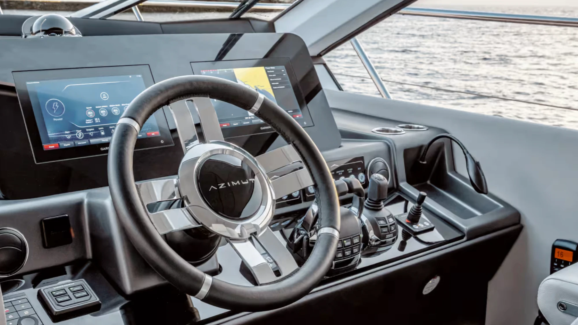 Azimut Fly 53
