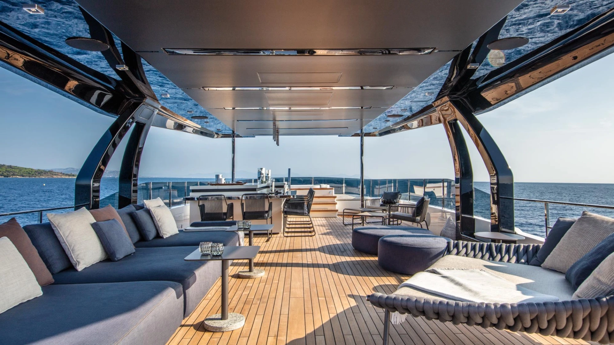 Custom Line Navetta 42