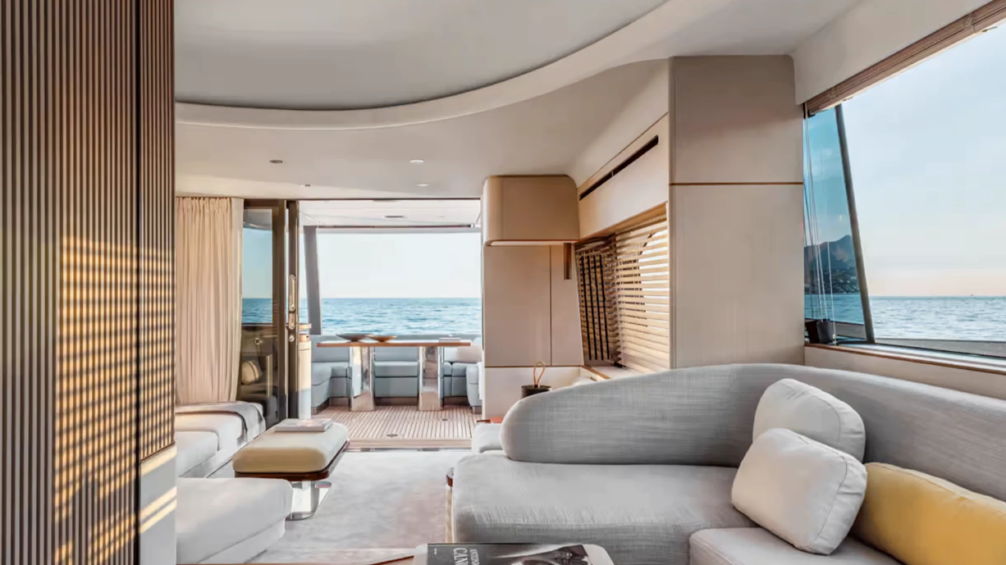 Azimut Fly 68