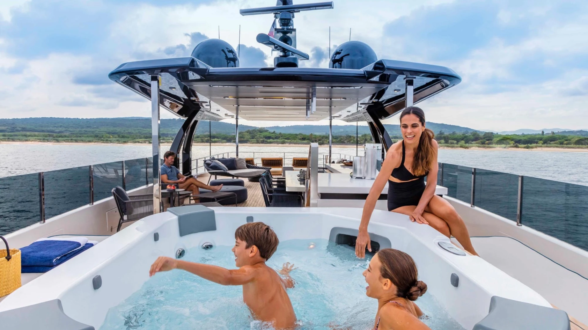 Custom Line Navetta 42