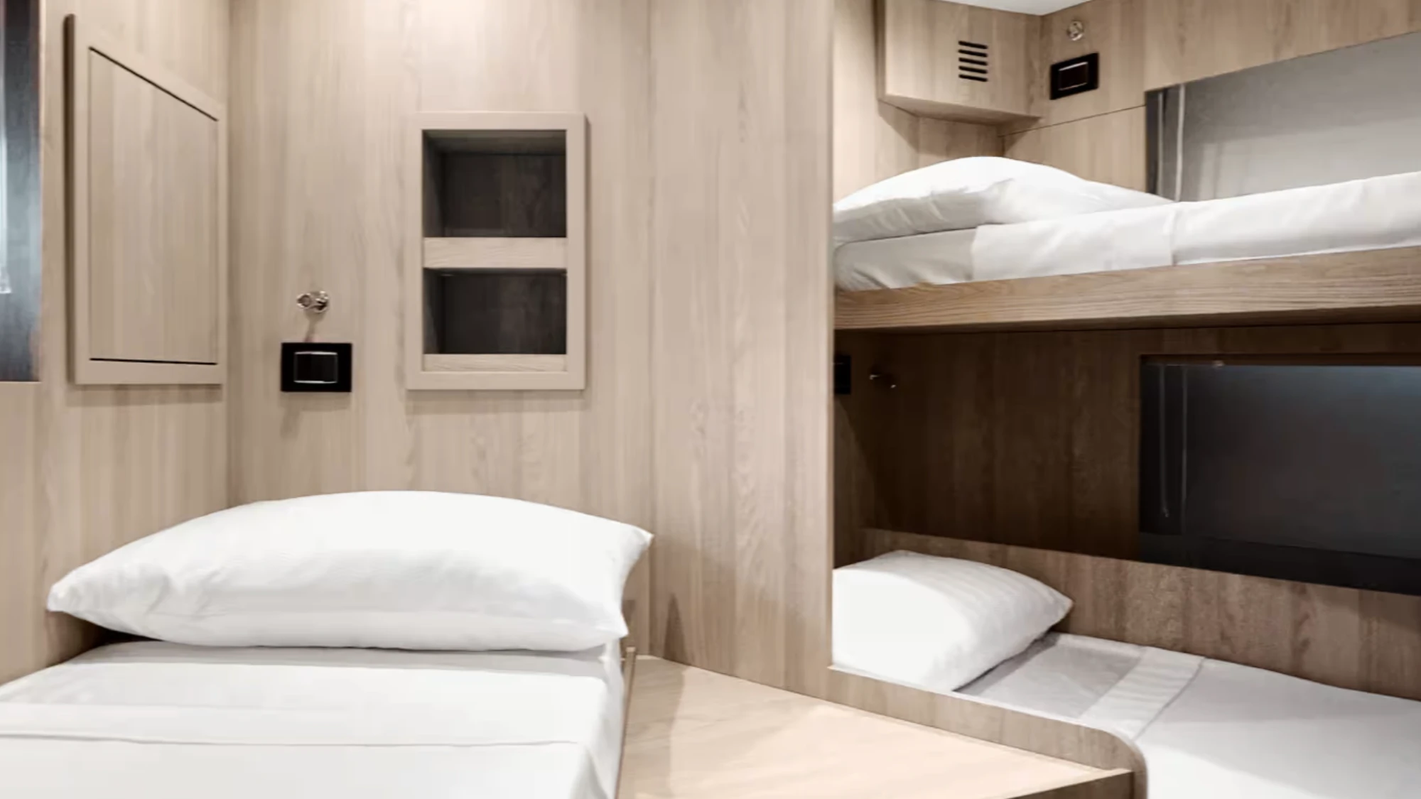 Azimut Fly 78