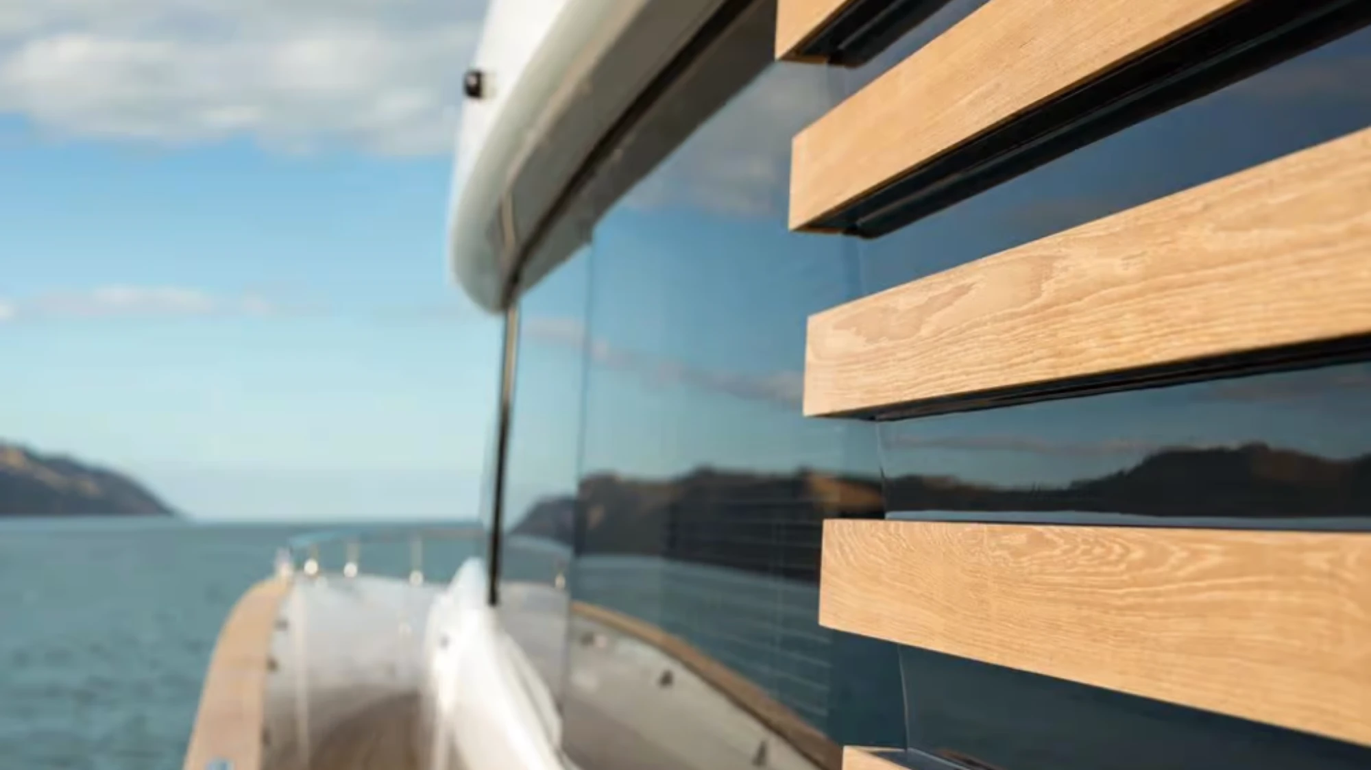 Azimut Magellano 66