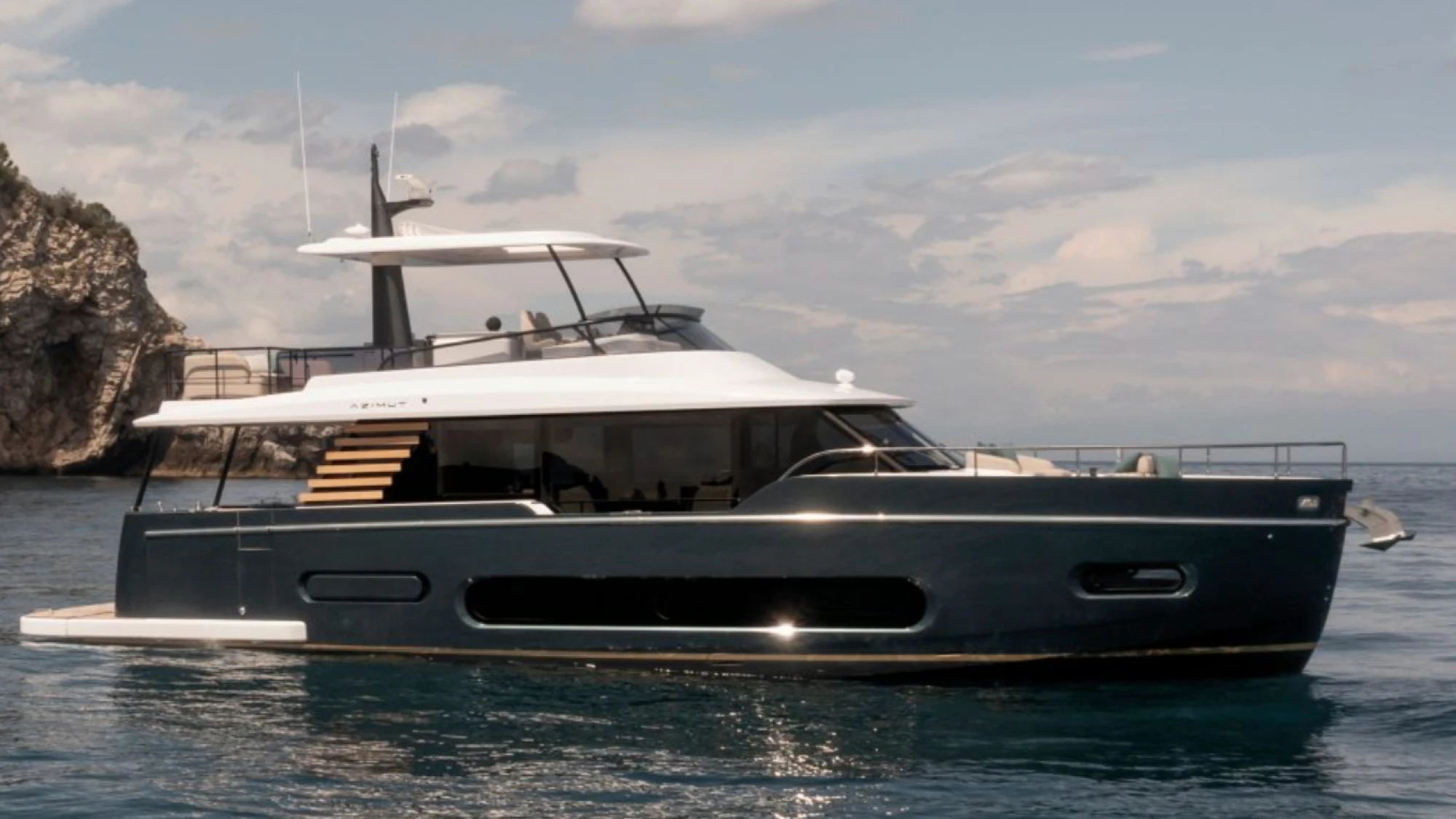 Azimut Magellano 60